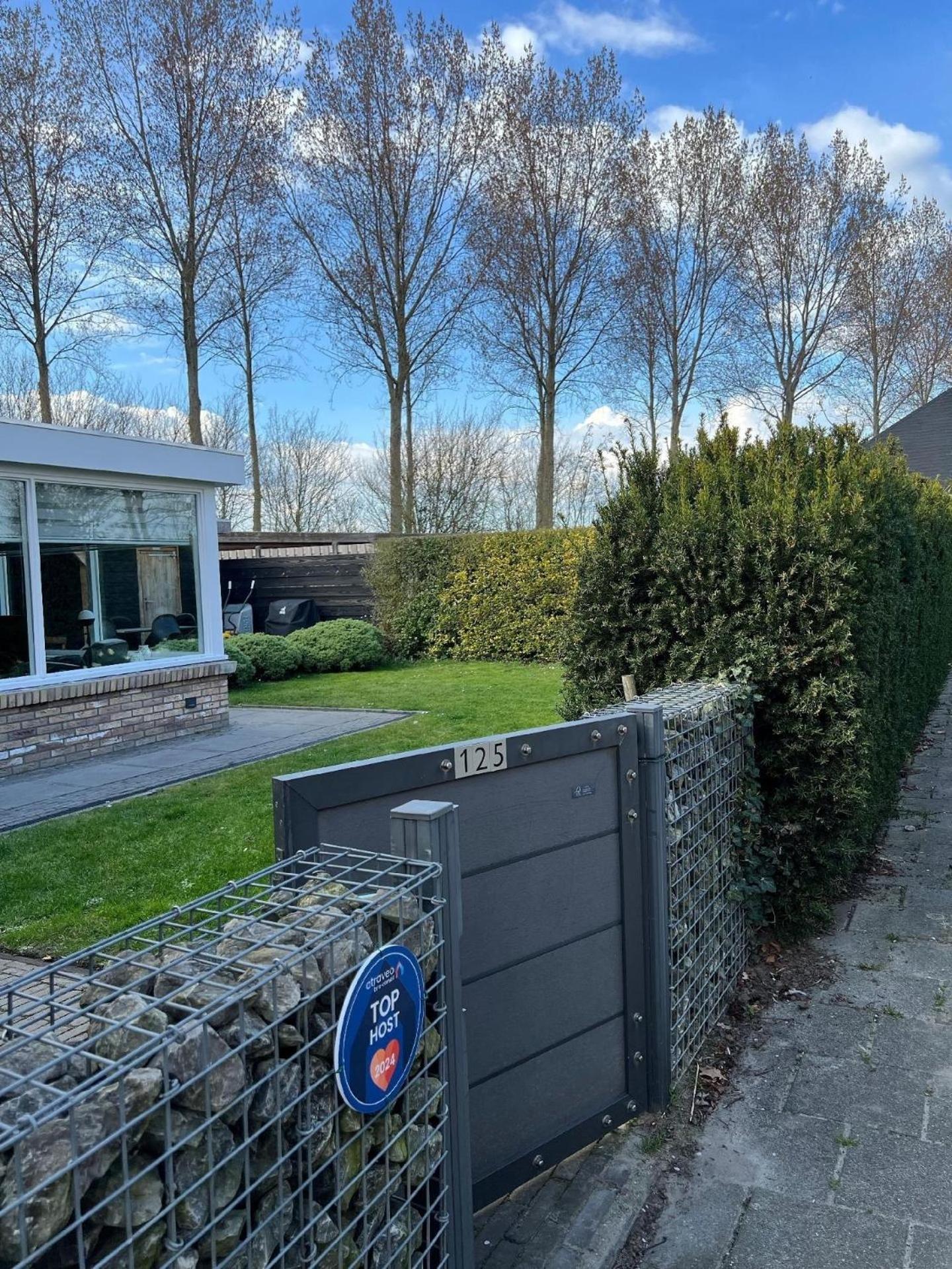 Schoenes In Mit Grill, Terrasse Und Garten